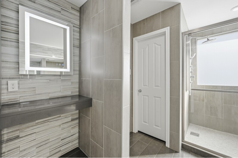 Building Photo - 4528 Sleepy Meadows Dr