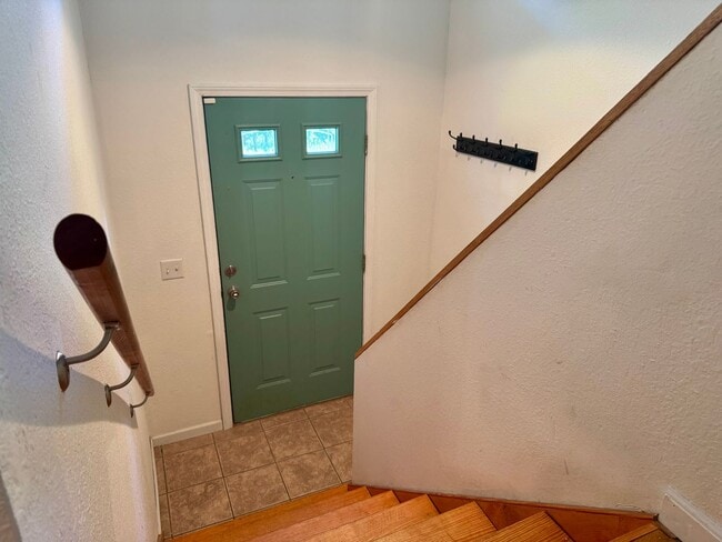 Building Photo - For Rent in St. Robert, MO – Spacious 4 Bed / 3 Bath Home