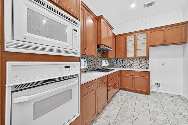 Building Photo - 1114 Magnolia Woods Ct