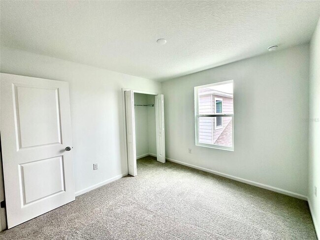 Building Photo - 1231 Belle Isle Ln