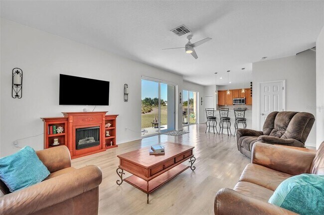 Building Photo - 9826 Heron Pointe Dr