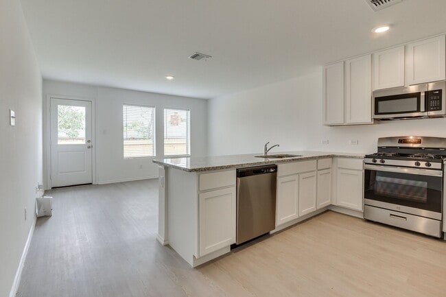 Building Photo - Lennar Villages – Canelo Floorplan