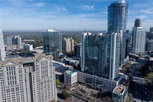 Building Photo - 3324 Peachtree Rd