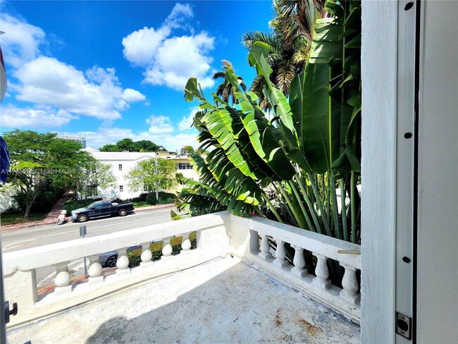 Building Photo - 1507 Meridian Ave