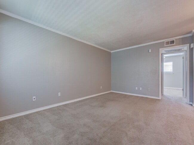 Building Photo - Modern 1-Bed Apartment in Inwood & Lemmon ...