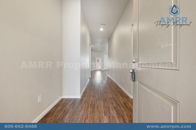 Building Photo - 4 Bedroom Home In Frenship ISD