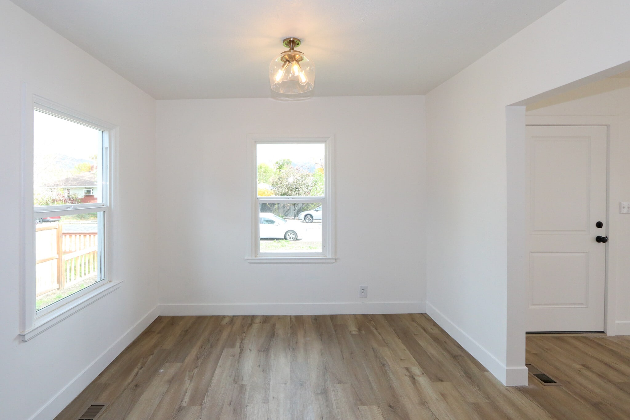 Building Photo - 1058 S Roberta St