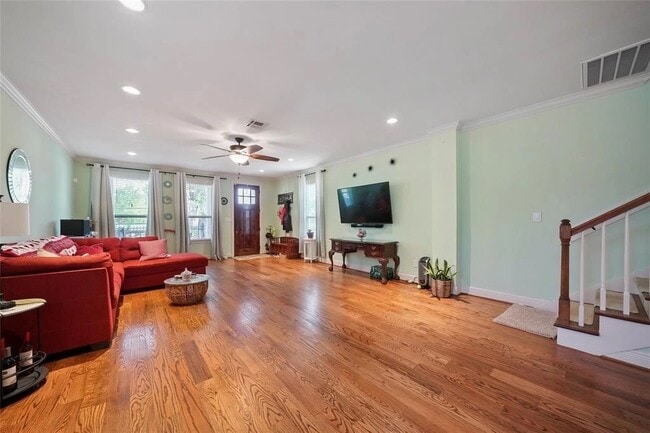 Building Photo - 1420 E 31st St