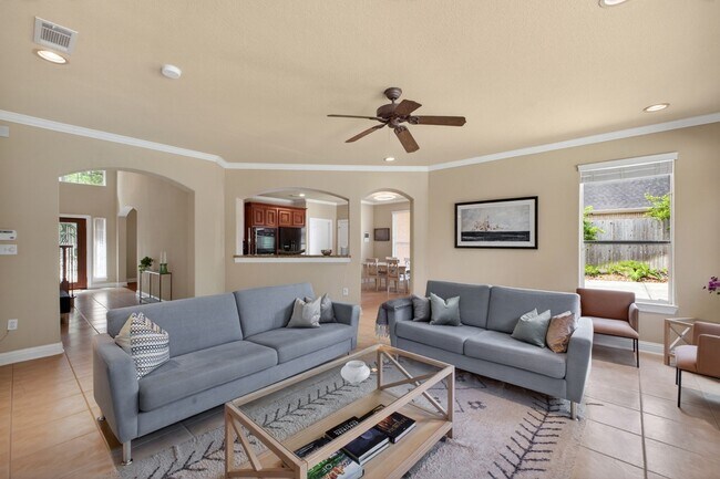 Building Photo - 1722 Parklake Village Dr