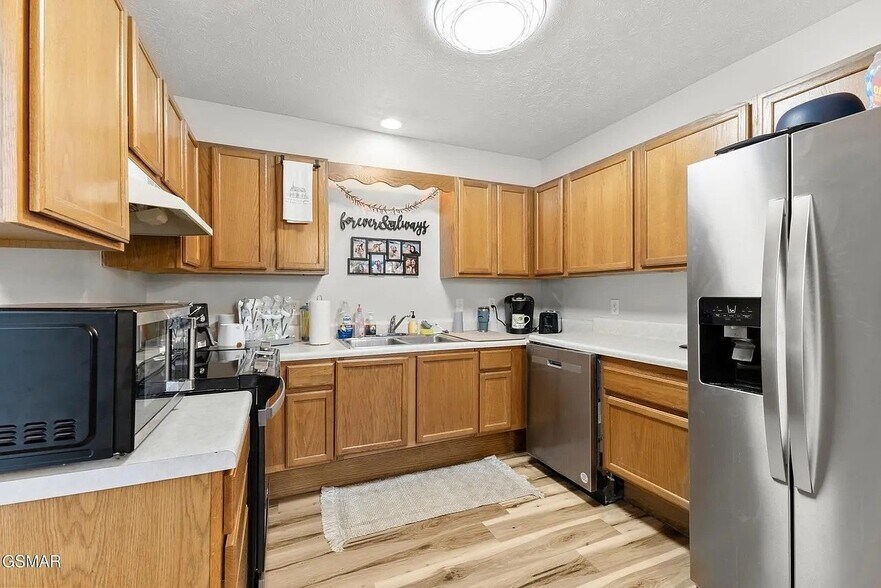 Building Photo - 2121 Turkey Trail