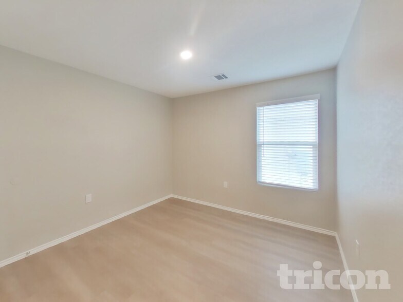 Building Photo - 7319 Rosada Way