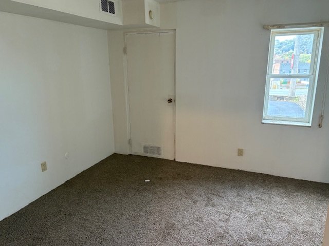 Building Photo - 508 4th St