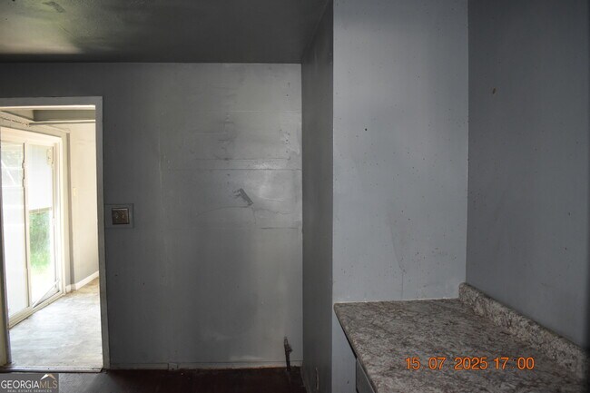 Building Photo - 803 Grosso Ave