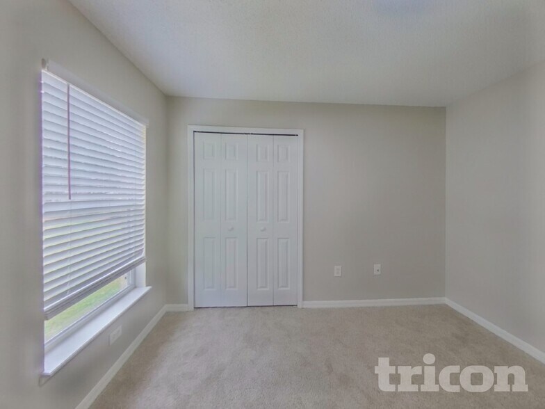 Building Photo - 2718 Port Ct