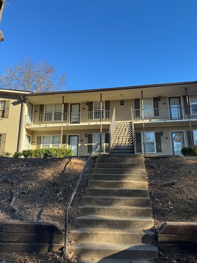 Building Photo - 206 Park Lane