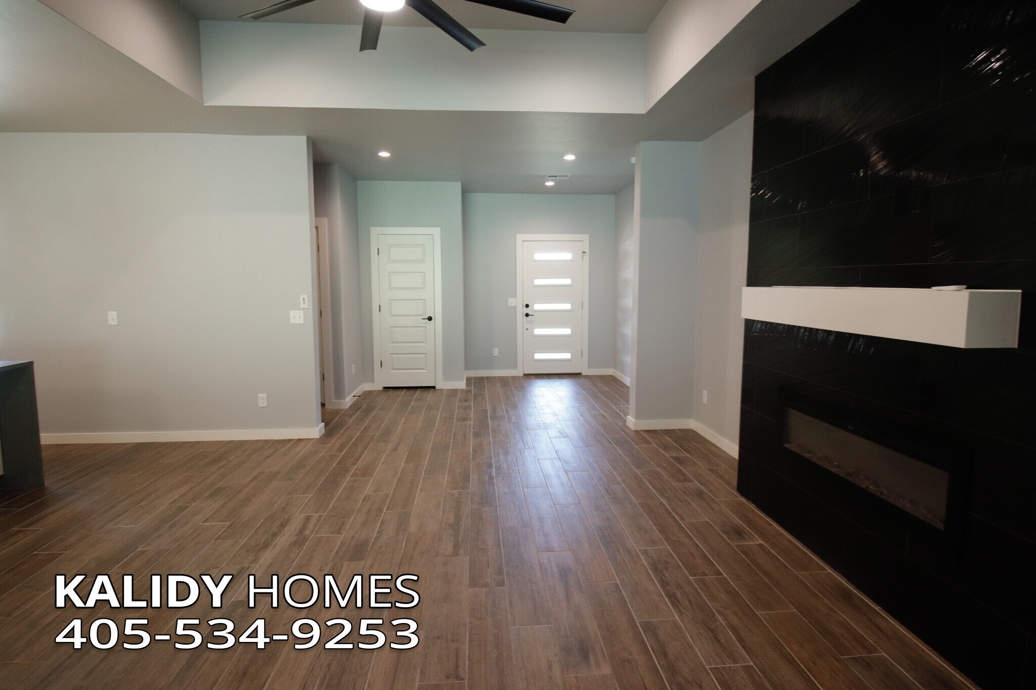 Building Photo - 1755 Kalidy Dr
