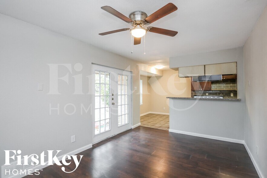 Building Photo - 7640 Ryan Ridge Dr