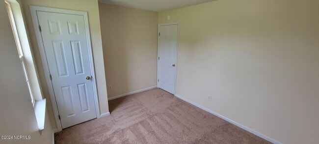 Building Photo - 1303 Navarro Loop