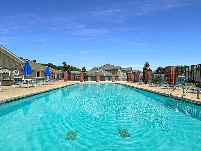 Building Photo - Battle Creek 2 Bedroom / 2 Bath Apartment – Available Now!