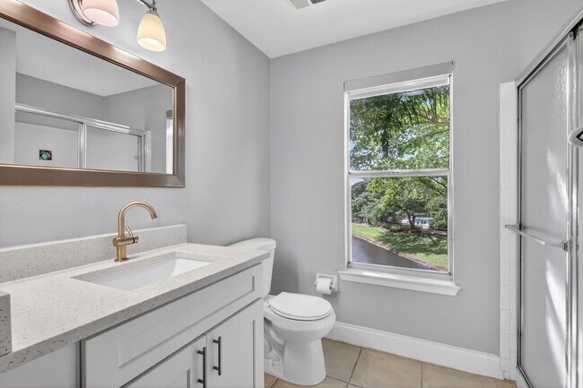 Building Photo - 1740 Palm Cove Blvd