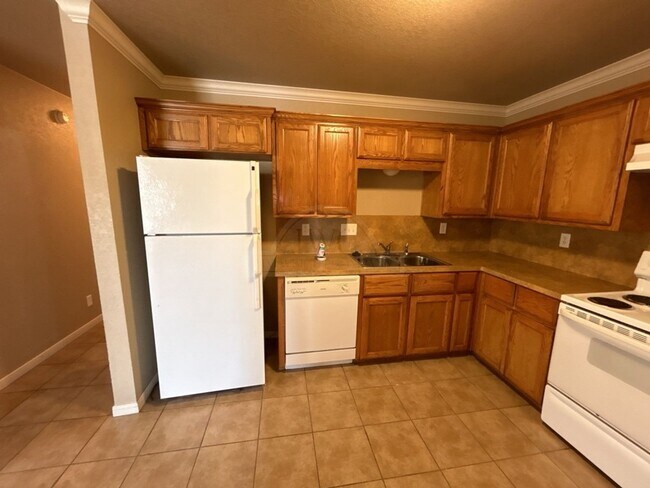 Building Photo - 1305 Powder River Dr