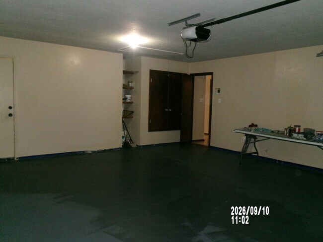 Building Photo - 4908 SE Randolph Rd