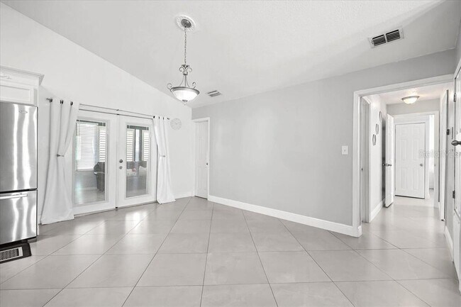 Building Photo - 4024 Anthony Ln