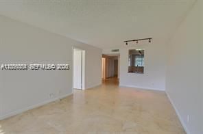 Building Photo - 1232 S Military Trail