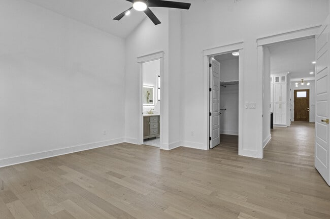 Building Photo - 245 Sherman Ave