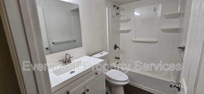 Building Photo - 10412 S White Rock Rd