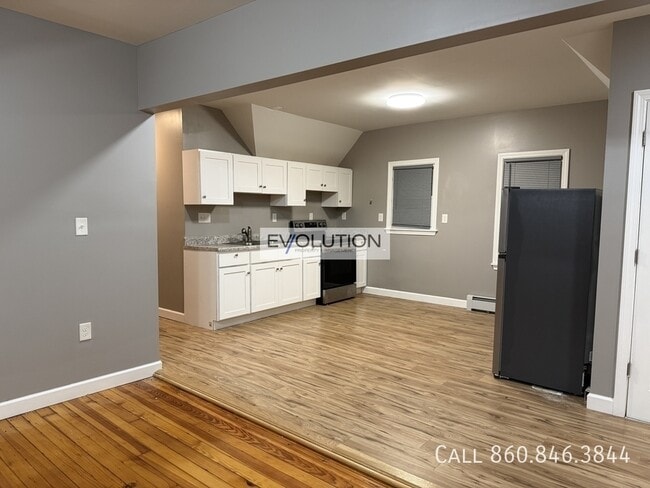 Building Photo - 1 Sterling St