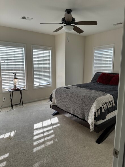 Building Photo - 600 Overlook Park Dr