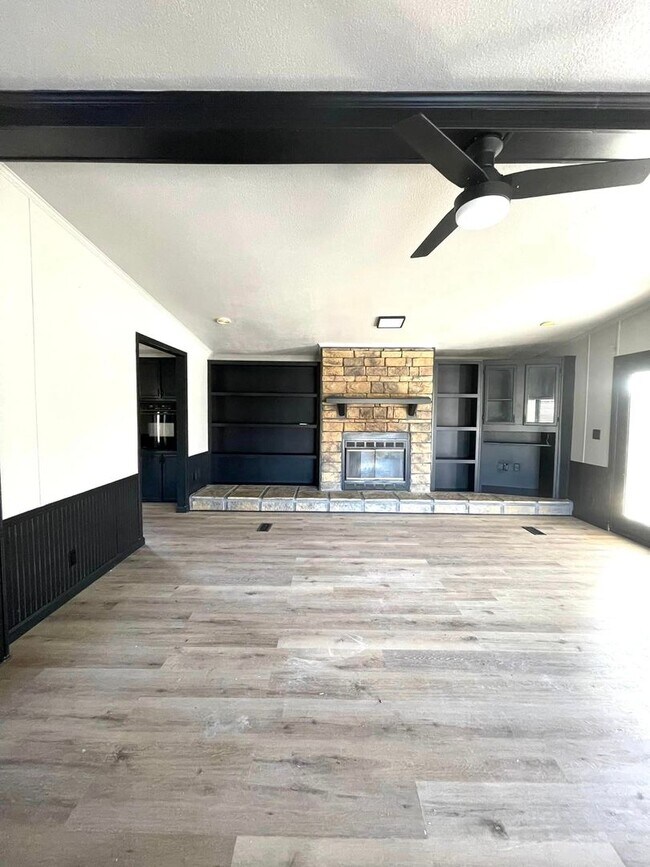 Building Photo - Multi-unit rental portfolio off Basin Rd