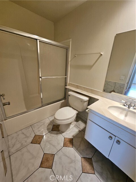 Building Photo - 15271 Cadiz Dr
