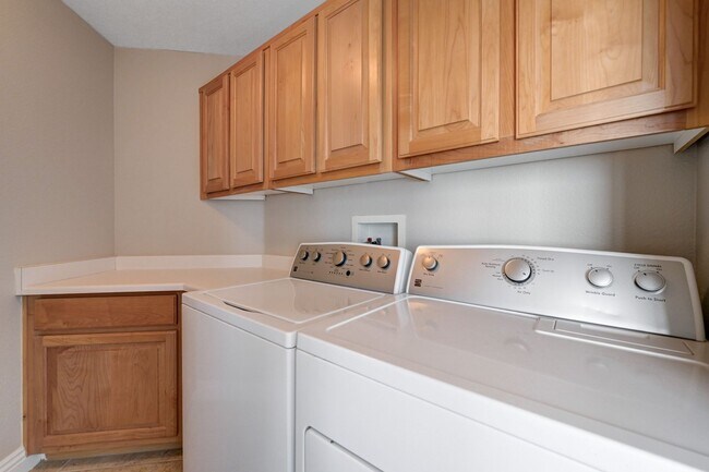 Building Photo - NORTHWEST - 2 STORY HOME - 89149