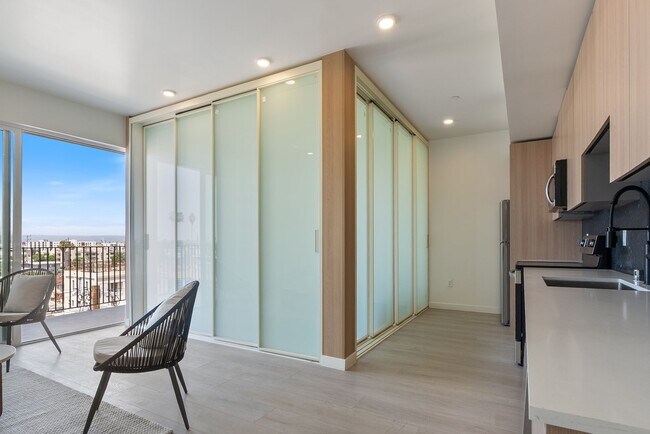 Building Photo - BRAND NEW CONSTRUCTION - Move-In Special 8...