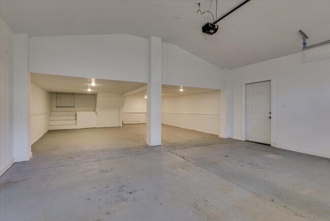 Building Photo - 2897 Wagener Rd