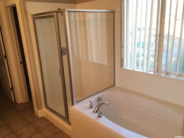 Building Photo - Beautiful 4 Bd 2.5 Bath Home in Sandy