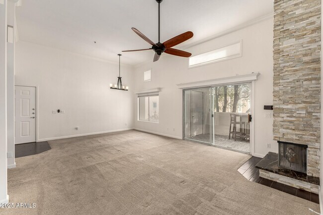 Building Photo - 11260 N 92nd St