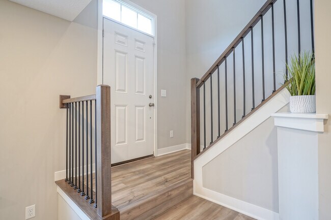 Building Photo - 13775 Boiler Pl