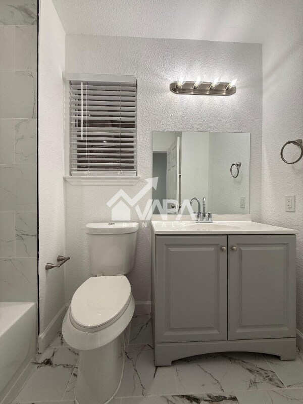 Building Photo - 4938 Bernadine Dr