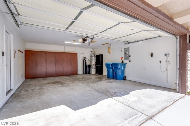 Building Photo - 10417 Badger Ravine St