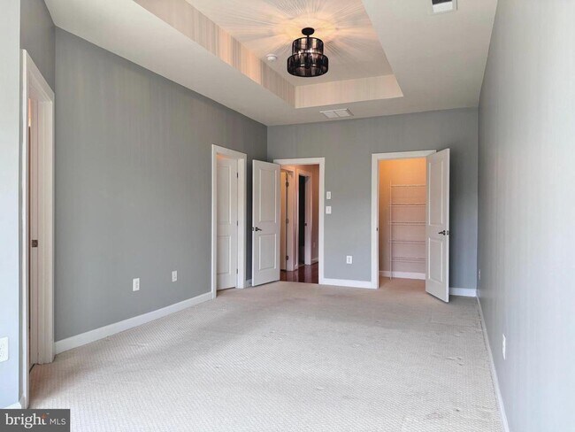 Building Photo - 20649 Duxbury Terrace