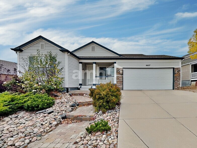 Primary Photo - 6627 Sonny Blue Dr