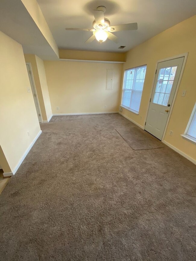 Building Photo - 5504 Millstream Ln