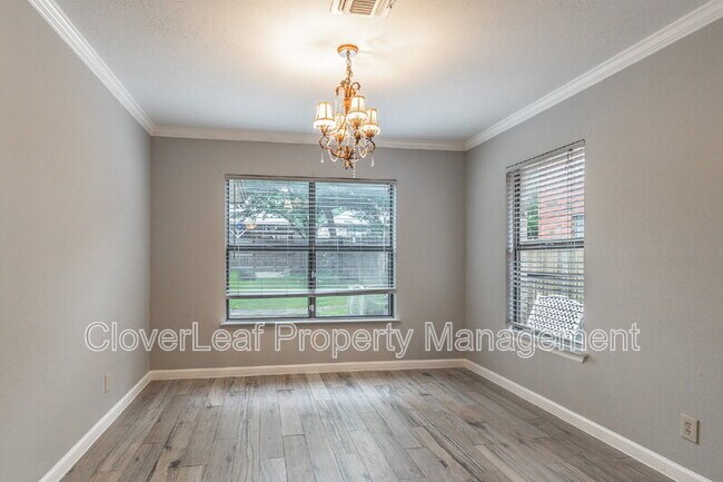 Building Photo - 7307 Justino Trail