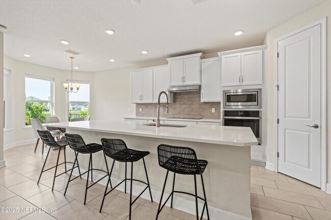 Building Photo - 11221 Strategy Ct