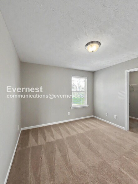 Building Photo - 4159 Saddlecreek Wy