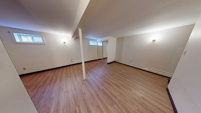 Building Photo - 62 Osceola St