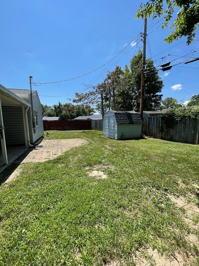 Building Photo - 3032 Choctaw Dr